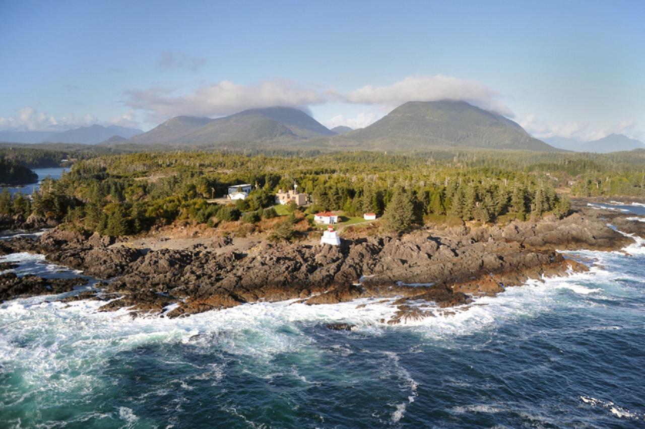 Black Rock Oceanfront Resort Ucluelet Exterior photo